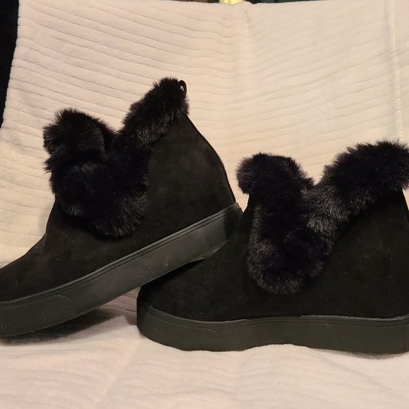 J/Slides Furry Black Wedge Booties - Picture 4 of 11
